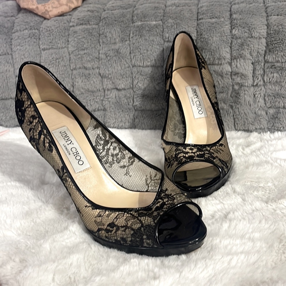 Jimmy Choo’s lace heels -Size 40